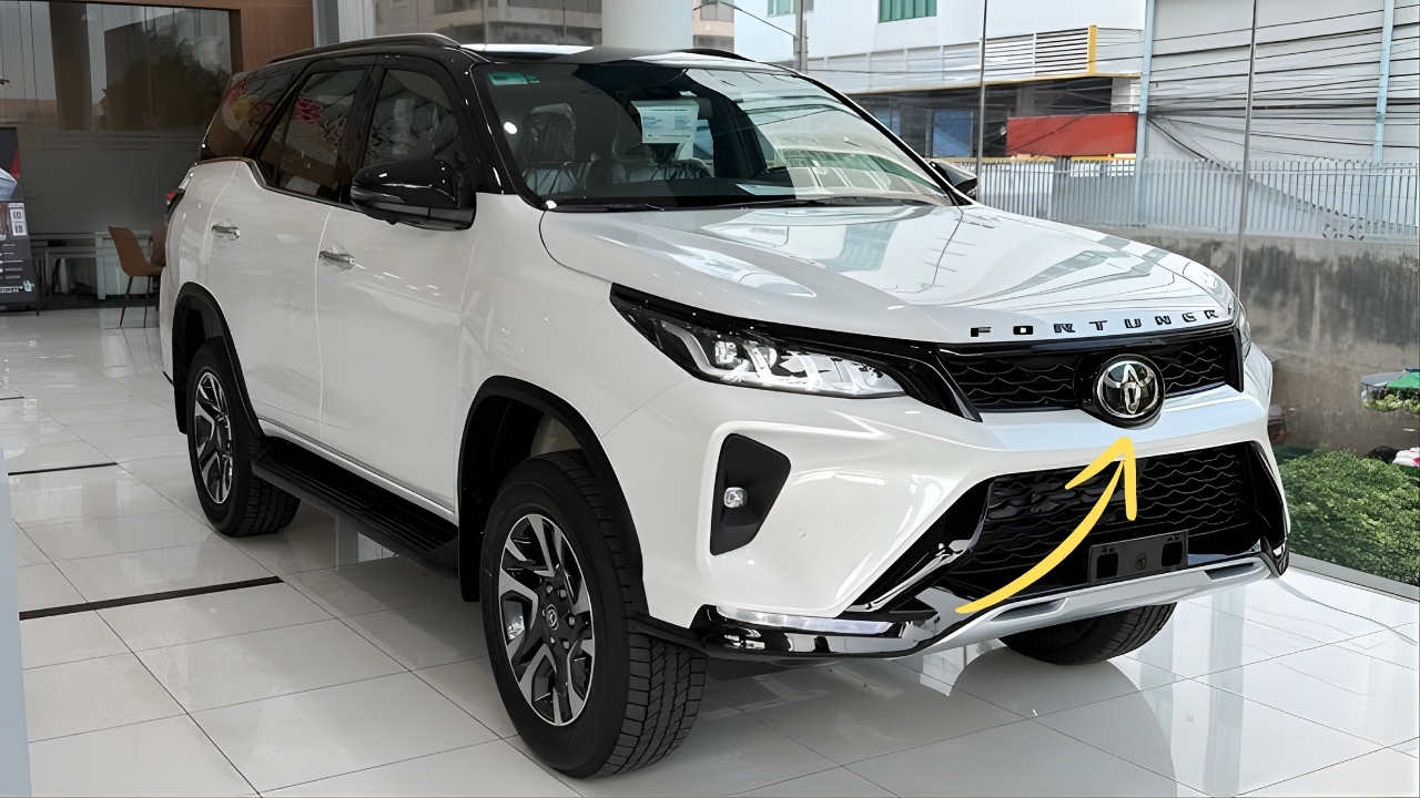 Toyota Fortuner Legender
