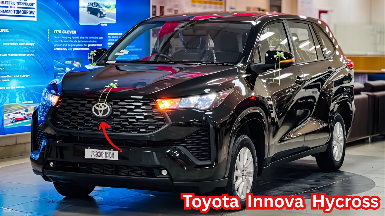 Toyota Innova Hycross